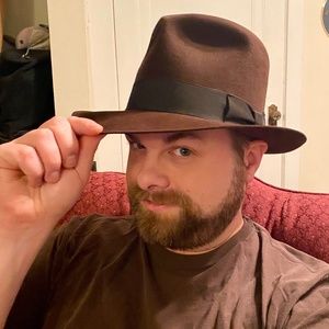 Meet your Posher, Nathan